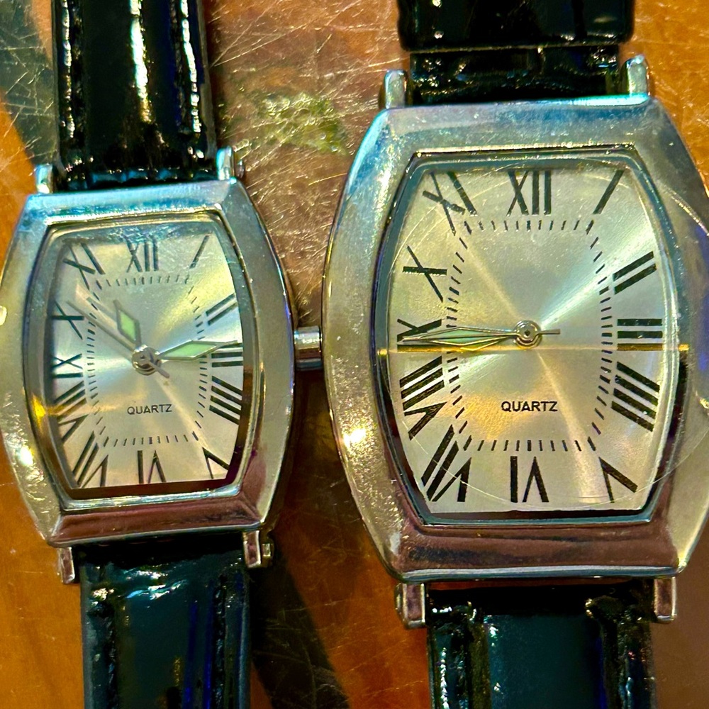 Matching men and women’s quartz watches